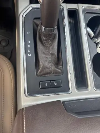 Ford F-150 2019 4x4 Lariat 4p SuperCrew 5.5 ft. CB