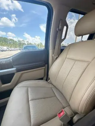 Ford F-150 2019 4x4 Lariat 4p SuperCrew 5.5 ft. CB