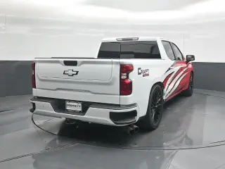 Chevrolet Silverado 1500 2021 4x2 LT 4p. Cabina Crew 5,8 pies. SB