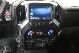 Chevrolet Silverado 1500 2021 4x2 LT 4p. Cabina Crew 5,8 pies. SB
