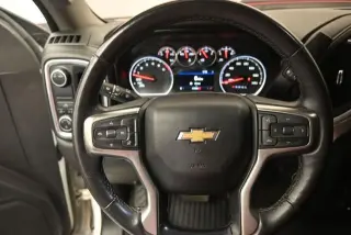 Chevrolet Silverado 1500 2021 4x2 LT 4p. Cabina Crew 5,8 pies. SB