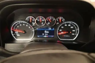 Chevrolet Silverado 1500 2021 4x2 LT 4p. Cabina Crew 5,8 pies. SB