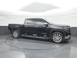 GMC Sierra 1500 2024 4x2 SLT 4p Camioneta de Tripulación 5.8 ft. CA