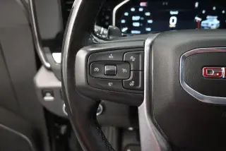 GMC Sierra 1500 2024 4x2 SLT 4p Camioneta de Tripulación 5.8 ft. CA