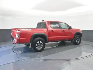 Toyota Tacoma 2023 4x4 Trail Special Edición 4p Doble Cab 5.0 ft SB