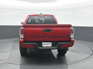 Toyota Tacoma 2023 4x4 Trail Special Edición 4p Doble Cab 5.0 ft SB