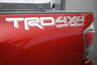 Toyota Tacoma 2023 4x4 Trail Special Edición 4p Doble Cab 5.0 ft SB