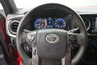 Toyota Tacoma 2023 4x4 Trail Special Edición 4p Doble Cab 5.0 ft SB