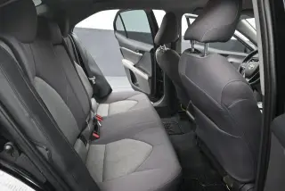 Toyota Camry 2023 LE 4p Sedán
