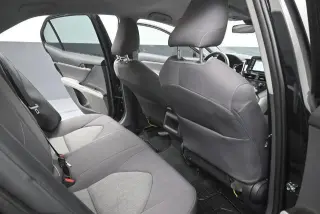 Toyota Camry 2023 LE 4p Sedán