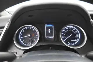 Toyota Camry 2023 LE 4p Sedán