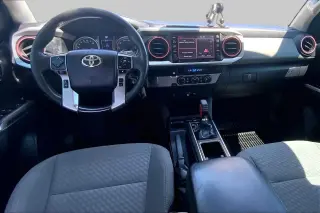 Toyota Tacoma 2021 4x2 TRD Todo Terreno 4p Doble Cabina 5.0 ft CB
