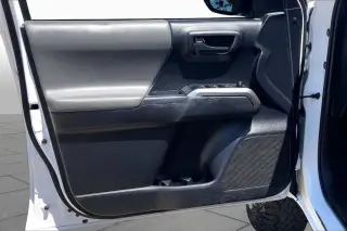 Toyota Tacoma 2021 4x2 TRD Todo Terreno 4p Doble Cabina 5.0 ft CB