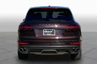 Porsche Cayenne 2018 AWD S 4p SUV