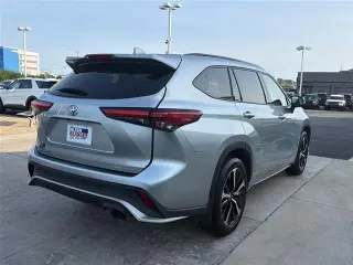 Toyota Highlander 2022 AWD XSE 4p SUV