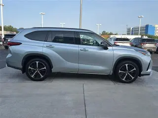 Toyota Highlander 2022 AWD XSE 4p SUV