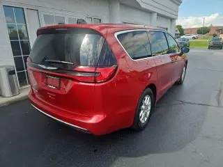 Chrysler Pacifica 2024 Touring L 4dr Minivan