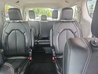 Chrysler Pacifica 2024 Touring L 4dr Minivan