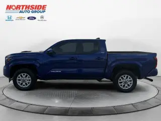Toyota Tacoma 2025 4x4 SR5 Cabina Doble 4p 5.0 ft SB