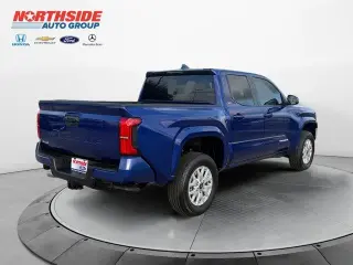 Toyota Tacoma 2025 4x4 SR5 Cabina Doble 4p 5.0 ft SB