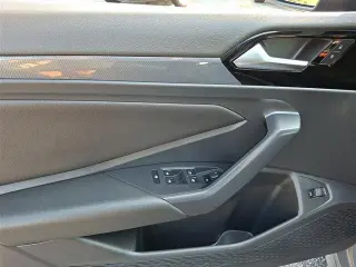 Volkswagen Jetta 2019 GLI S 4p Sedan 6M
