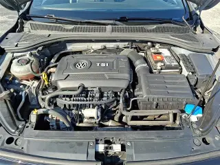 Volkswagen Jetta 2019 GLI S 4p Sedan 6M