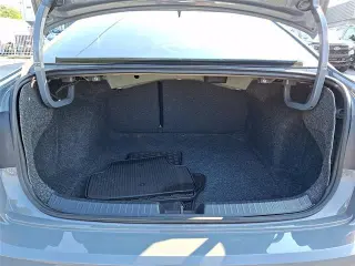 Volkswagen Jetta 2019 GLI S 4p Sedan 6M