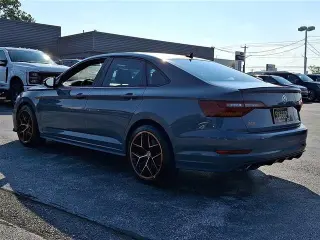 Volkswagen Jetta 2019 GLI S 4p Sedan 6M