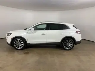 Lincoln Nautilus 2022 AWD Reserve 4dr SUV