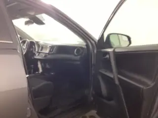 Toyota RAV4 2018 XLE 4p SUV
