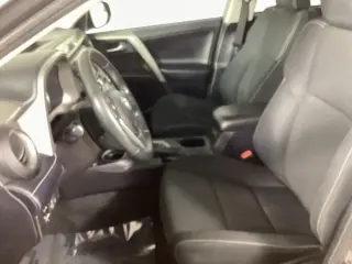 Toyota RAV4 2018 XLE 4p SUV