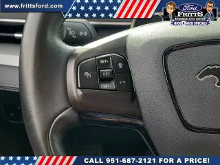 Ford Mustang Mach-E 2023 Select 4dr SUV