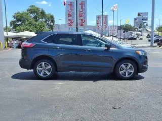 Ford Edge 2022 AWD SEL 4dr Crossover