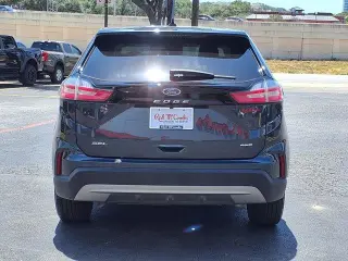 Ford Edge 2022 AWD SEL 4dr Crossover