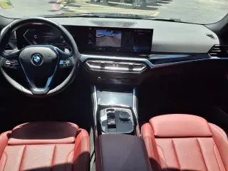 BMW Serie 3 2024 330i Sedan 4p