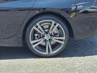 BMW Serie 3 2024 330i Sedan 4p