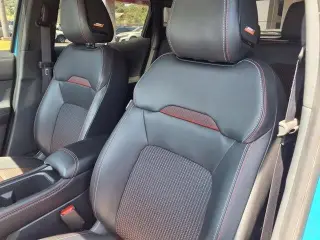 Nissan Kicks 2025 SR 4dr Crossover