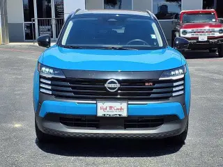 Nissan Kicks 2025 SR 4dr Crossover
