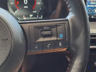 Nissan Kicks 2025 SR 4dr Crossover