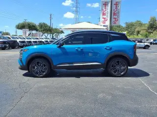 Nissan Kicks 2025 SR 4dr Crossover