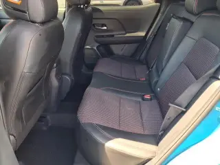 Nissan Kicks 2025 SR 4dr Crossover