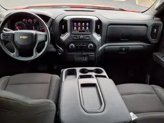 Chevrolet Silverado 1500 2024 4x2 Custom 4p Crew Cab 5.8 ft. SB