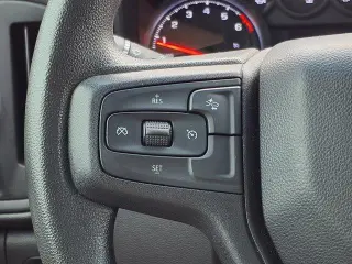 Chevrolet Silverado 1500 2024 4x2 Custom 4p Crew Cab 5.8 ft. SB