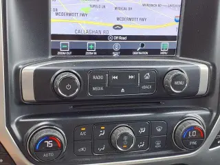 GMC Sierra 1500 2018 4x4 SLT 4p Camioneta Cabina Completa 5.8 pies. CB