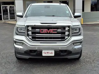 GMC Sierra 1500 2018 4x4 SLT 4p Camioneta Cabina Completa 5.8 pies. CB