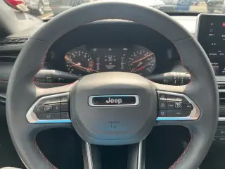 Jeep Compass 2025 4x4 Trailhawk 4p SUV