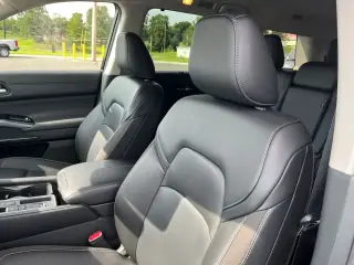 Nissan Pathfinder 2025 SL 4p SUV