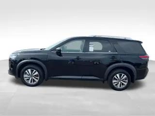 Nissan Pathfinder 2025 SL 4p SUV