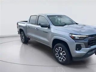 Chevrolet Colorado 2024 4x2 LT 4p. Cabina Extendida 5 pies de Caja Corta