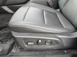 Chevrolet Colorado 2024 4x2 LT 4p. Cabina Extendida 5 pies de Caja Corta